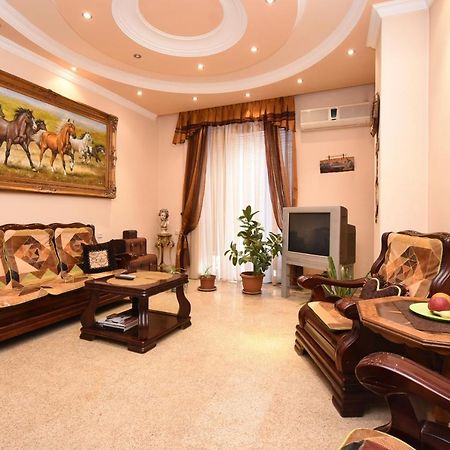 Guest House Yerevan Luaran gambar