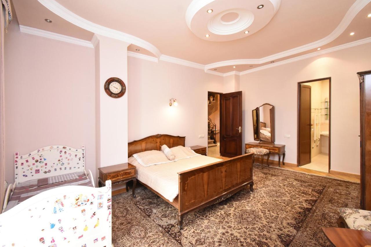 Guest House Yerevan Luaran gambar