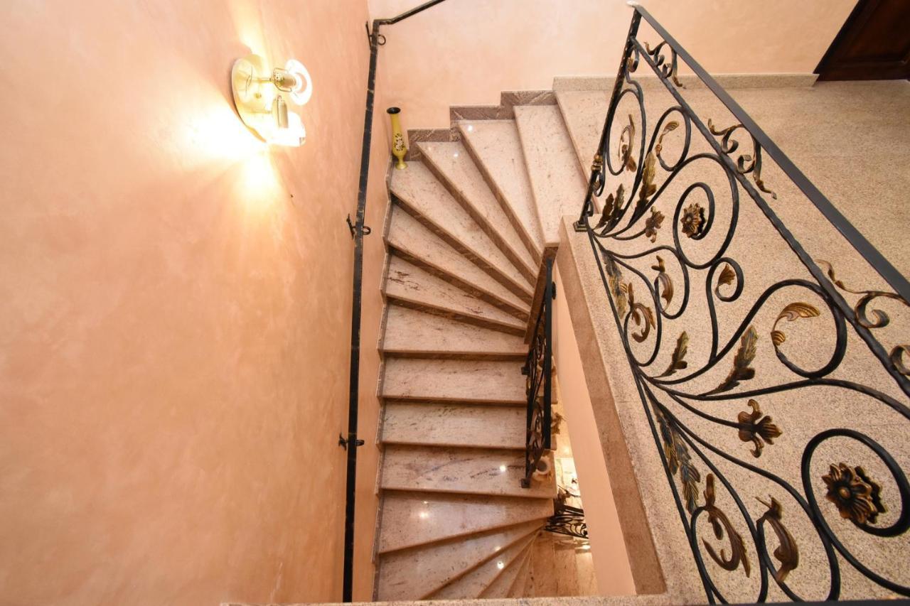 Guest House Yerevan Luaran gambar