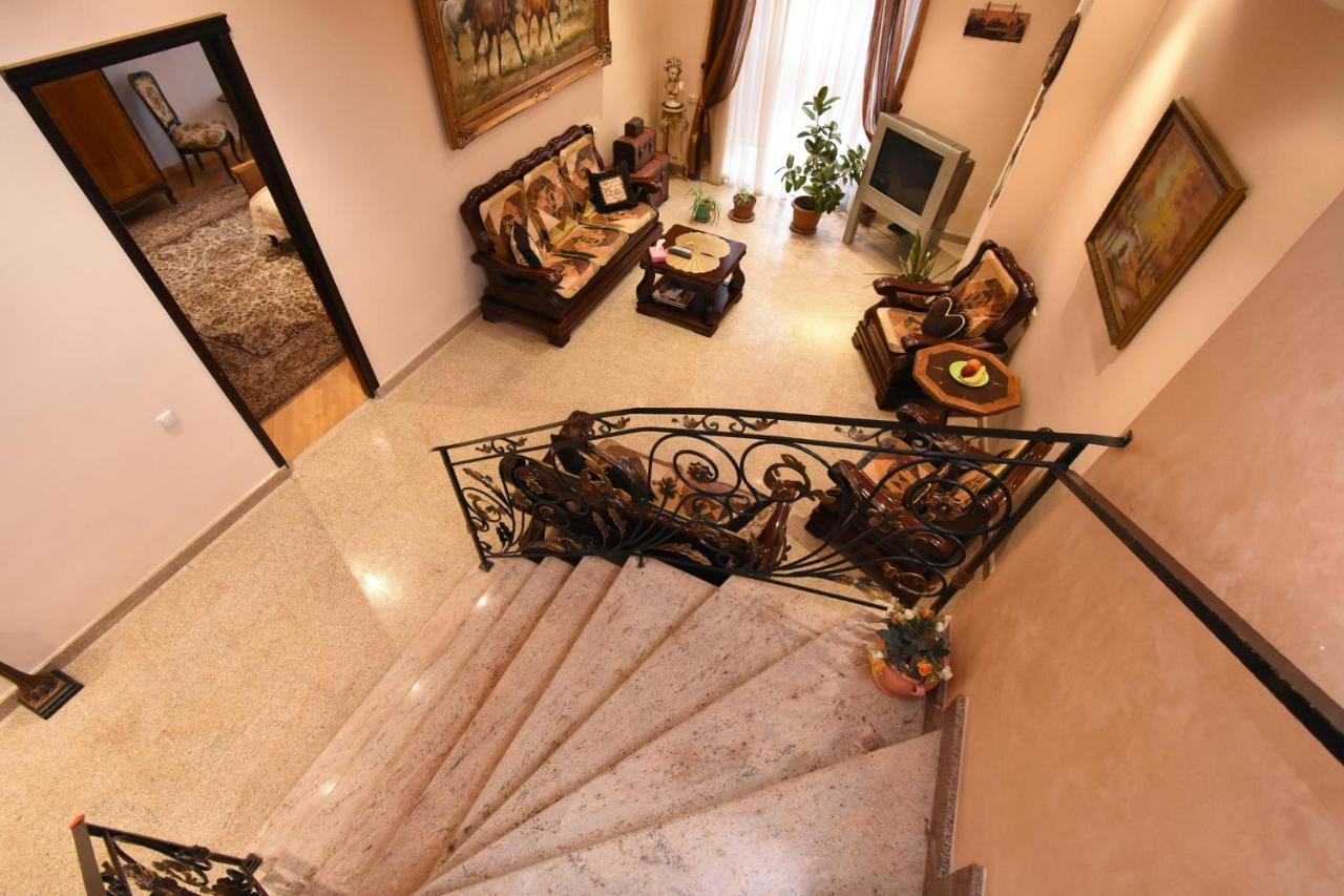 Guest House Yerevan Luaran gambar