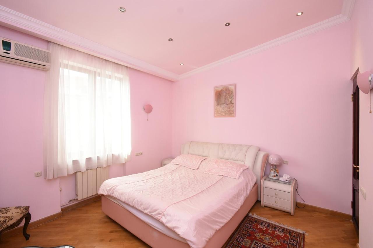 Guest House Yerevan Luaran gambar
