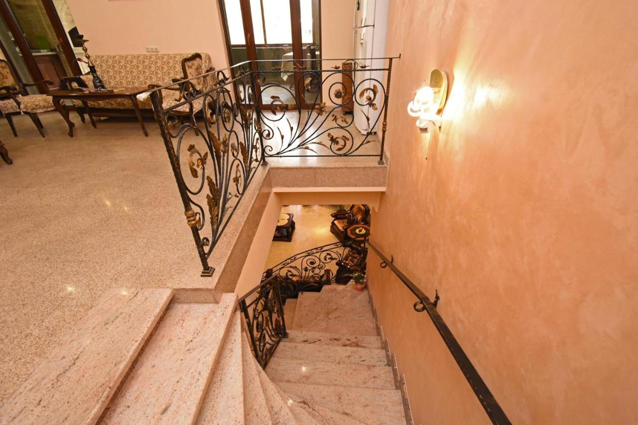 Guest House Yerevan Luaran gambar