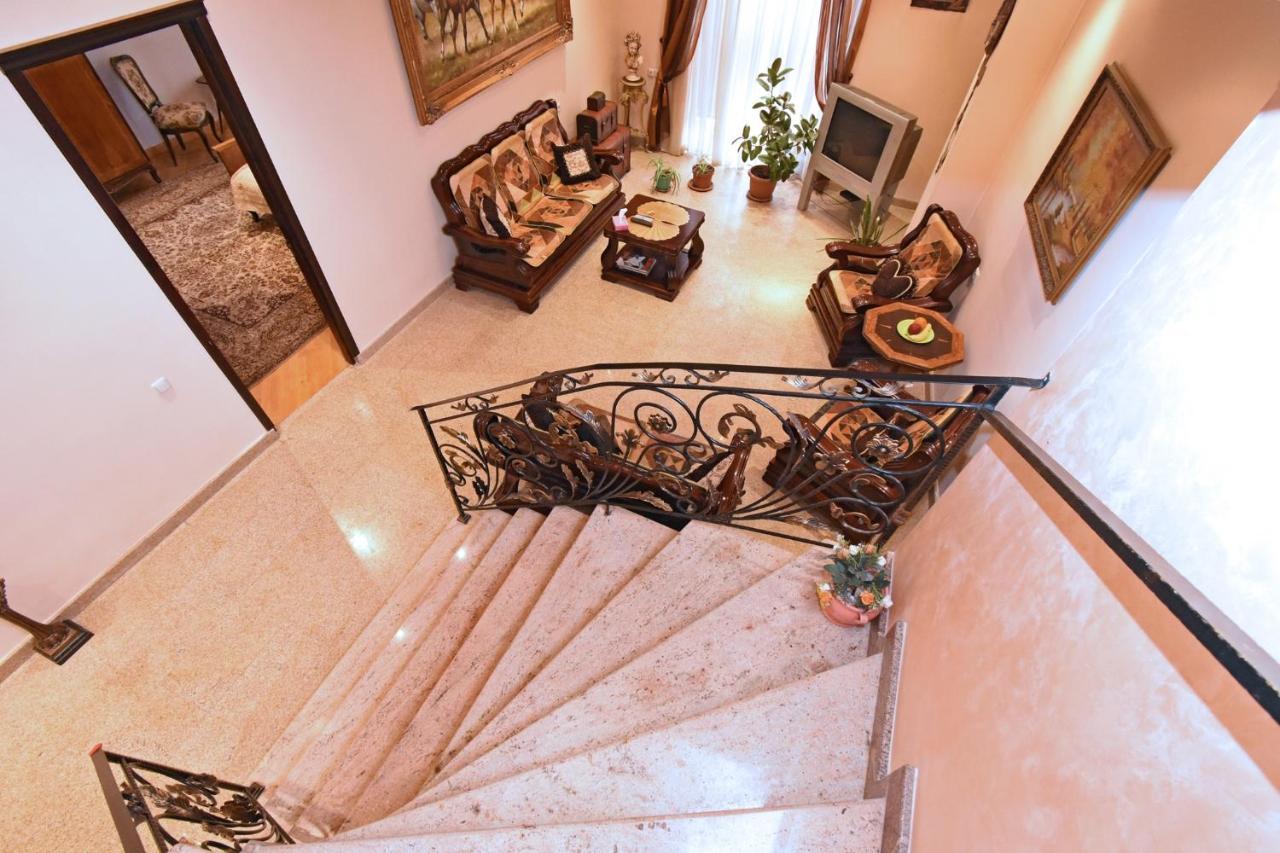 Guest House Yerevan Luaran gambar
